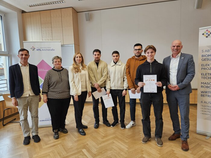 Ehrung der Preisträgerinnen und Preisträger der Entrepreneurship-Week 2025 – HTL Anichstraße