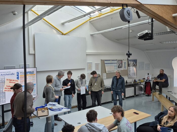 Tolle Ergebnisse bei der Engineering Challenge 2026 – HTL Anichstraße