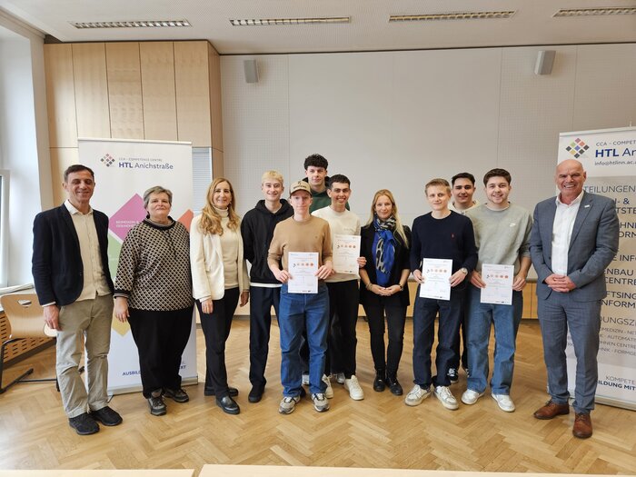 Ehrung der Preisträgerinnen und Preisträger der Entrepreneurship-Week 2025 – HTL Anichstraße