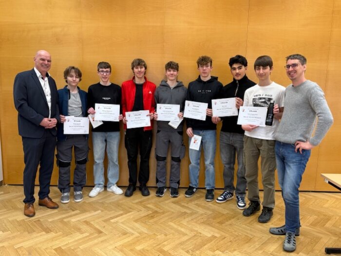 Schulinterne Auszeichnung beim Biber der Informatik – HTL Anichstraße