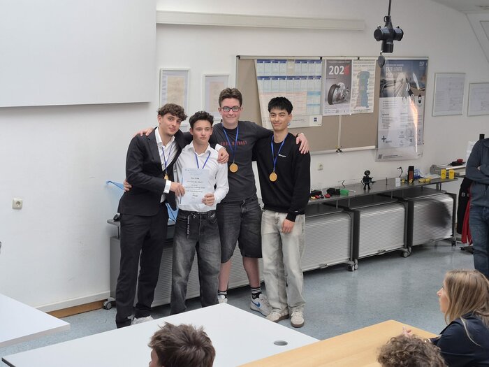 Tolle Ergebnisse bei der Engineering Challenge 2026 – HTL Anichstraße