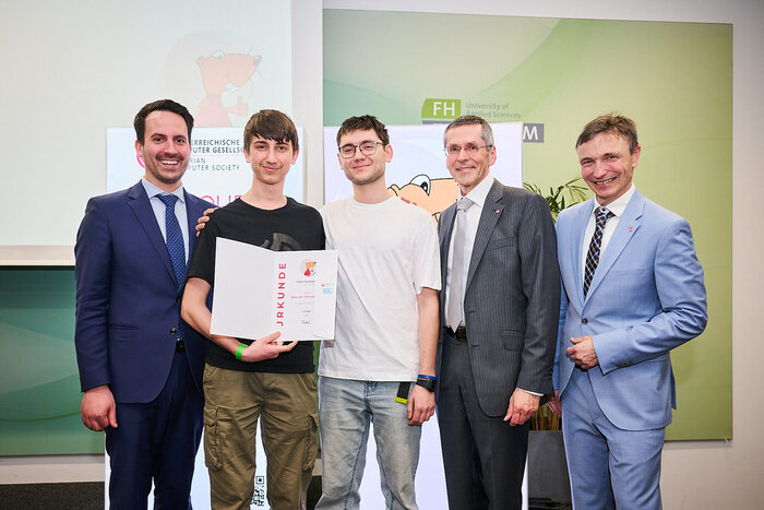 Erfolg beim „Biber der Informatik“: Yehor Pashkovskyi (2BHEL) holt österreichweiten 1. Platz – HTL Anichstraße Erfolg beim „Biber der Informatik“: Yehor Pashkovskyi (2BHEL) holt österreichweiten 1. Platz – HTL Anichstraße